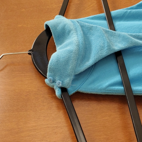 Fabletics Blue Terry Cloth Shorts Set - Picture 4 of 14